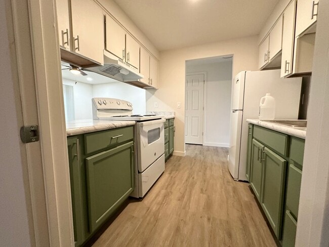 Foto del edificio - 2795 N Clark Ct