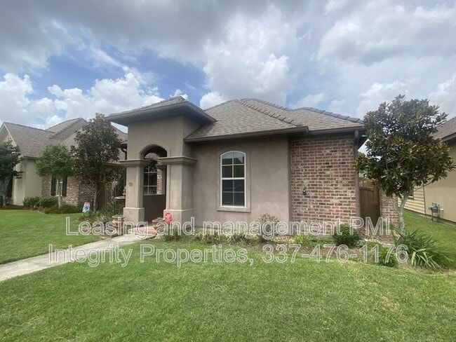 Foto del edificio - 330 Dunvegan Ct