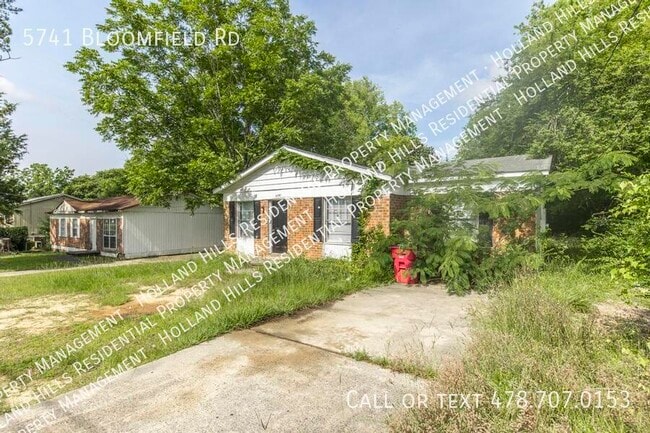 Building Photo - 5741 Bloomfield Rd