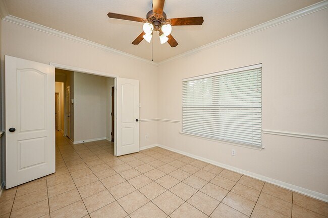 Foto del edificio - 4411 Wellington Grove Ln