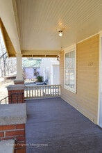 Building Photo - 619 Moro St