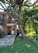 Building Photo - 1328 Fletcher St