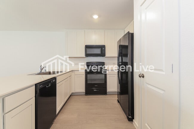 Foto del edificio - 1025 Calley Pear Trl