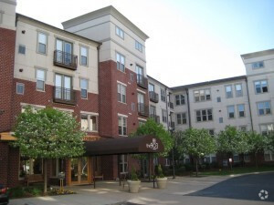Building Photo - 903 Providence Pl