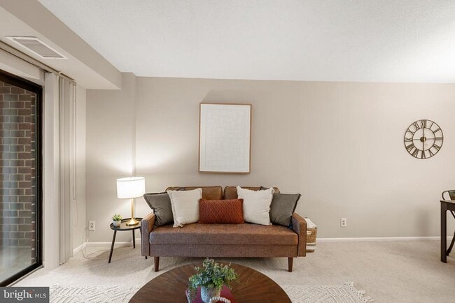 Building Photo - 2100 Langston Blvd.