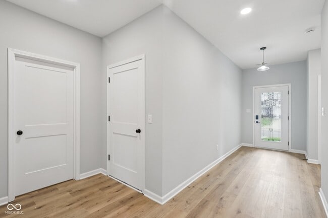 Foto del edificio - 8355 Fieldfare Way