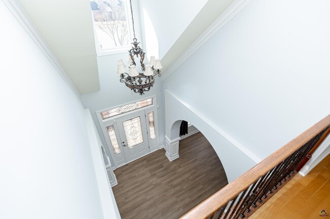 Building Photo - 100 Montview Way