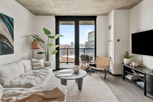 Photo - 1371 W Randolph St Apartment