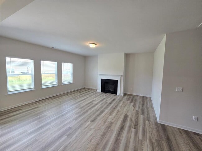Building Photo - 519 Ozark Ln