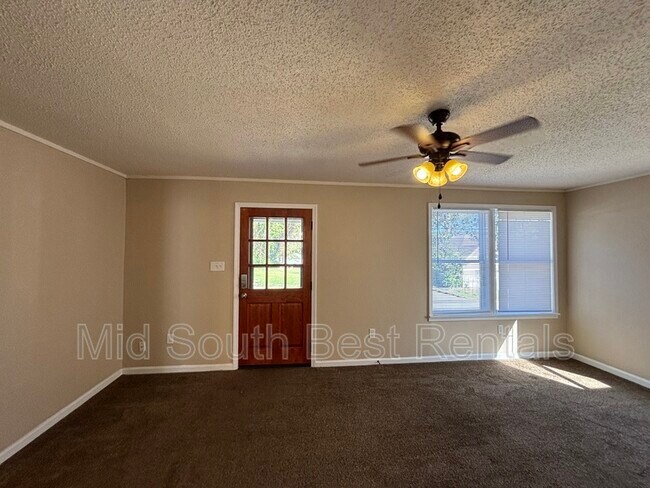 Foto del edificio - 4501 W 25th St