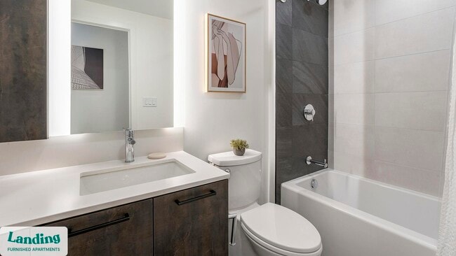 Building Photo - 632 Howard Rd SE