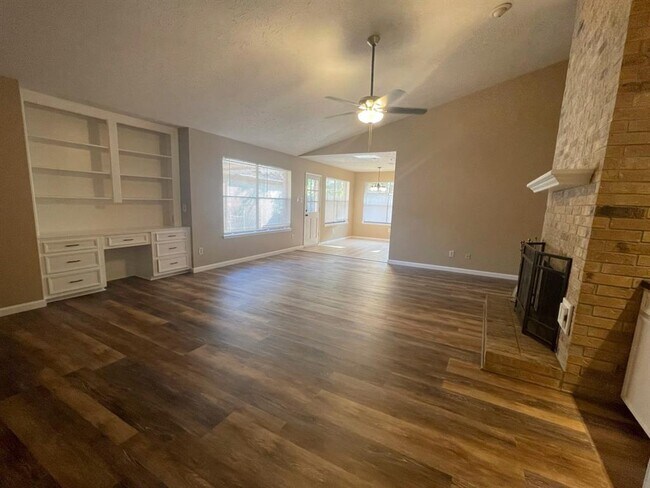 Building Photo - 3510 Rolling Terrace Dr