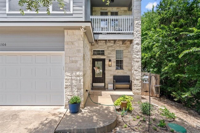 Building Photo - 15106 S Flamingo Dr