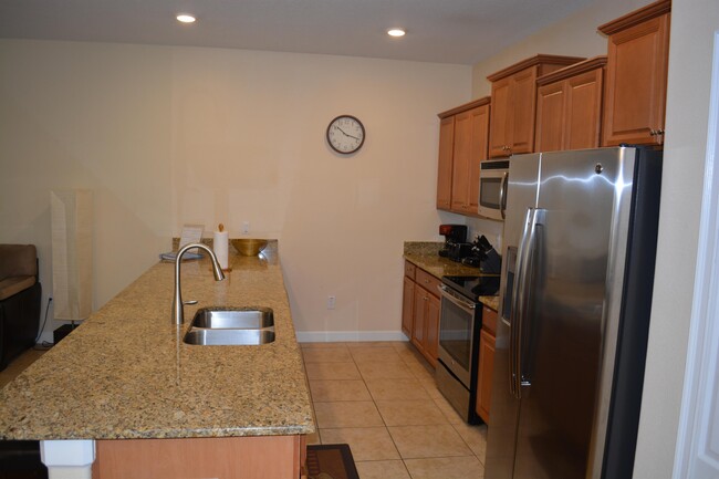 Building Photo - 4893 Clock Tower Dr