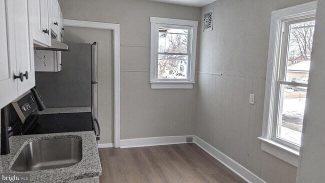 Foto del edificio - 1430 Hurffville Rd