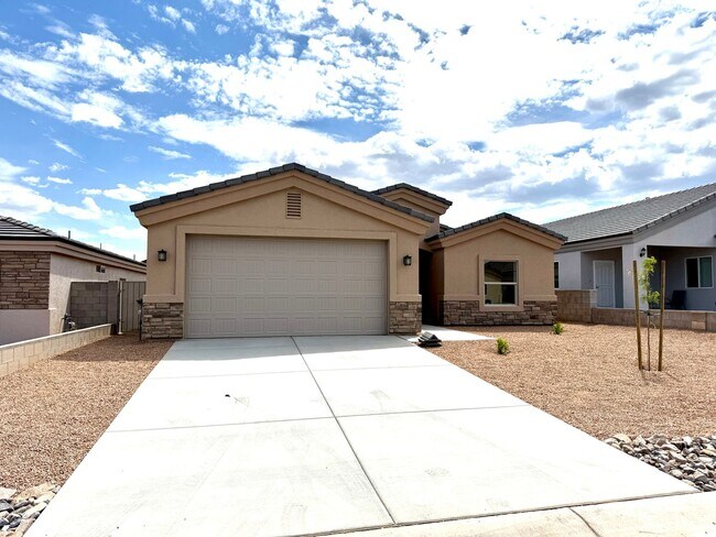 Foto del edificio - Gorgeous 2025 Built 3 Bedroom 2 Bath Home! *HOME IS CURRENTLY OCCUPIED, PLEASE DO NOT DISTURB THE...