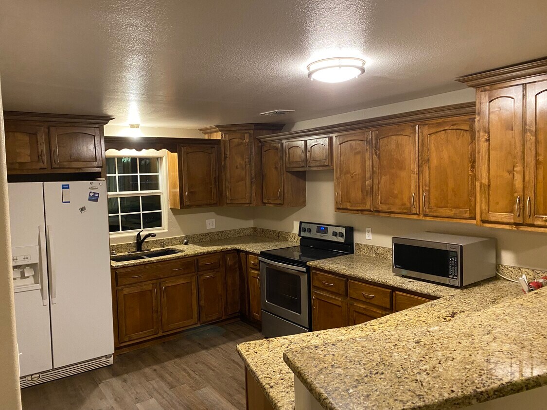 Foto principal - 600 S 11th St