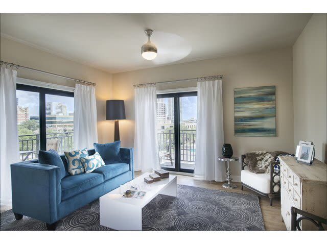 Foto del edificio - Beacon 430