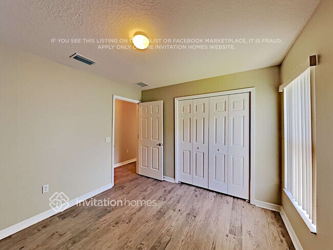 Foto del edificio - 4709 Huron Bay Cir