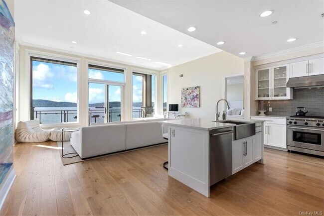 Foto del edificio - 45 Hudson View Way