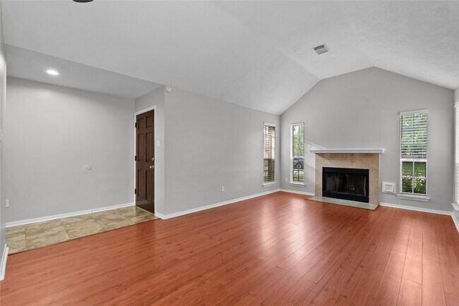 Building Photo - 15834 Constitution Ln