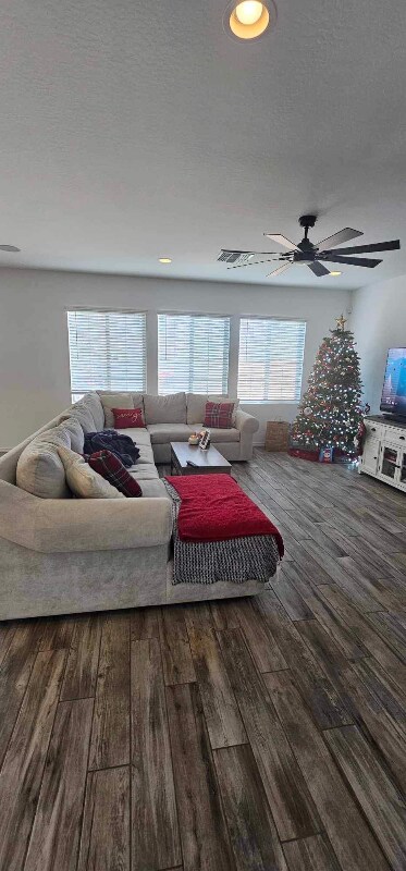 Foto del edificio - 4806 S 118th Ave