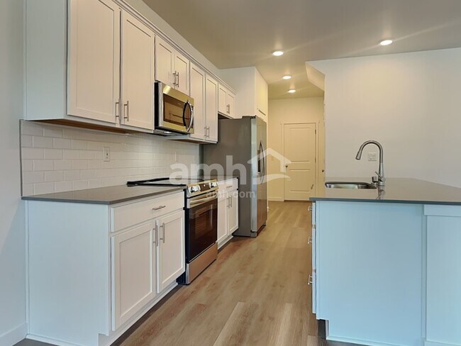Foto del edificio - 9002 50th Ave SE