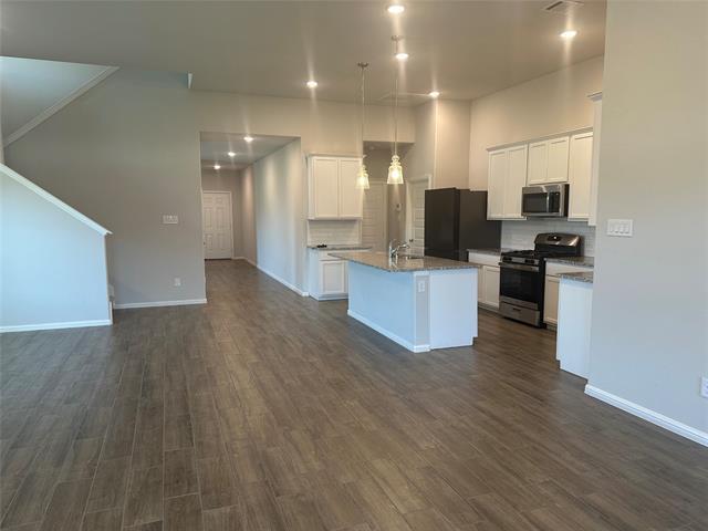 Foto del edificio - 10013 Whitebark St