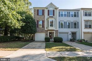 Building Photo - 353 Barnfield Square NE