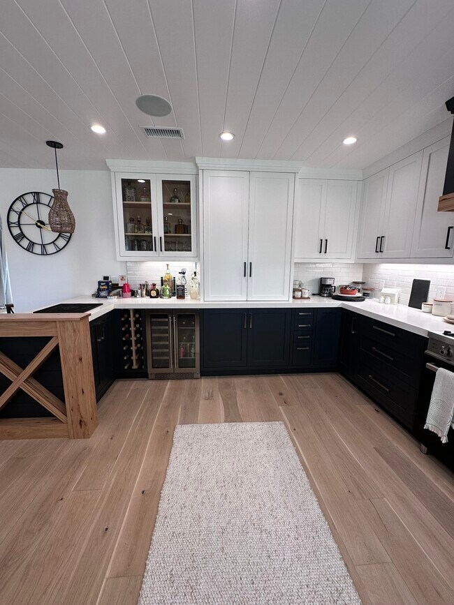 Foto del edificio - 2055 W 185th St
