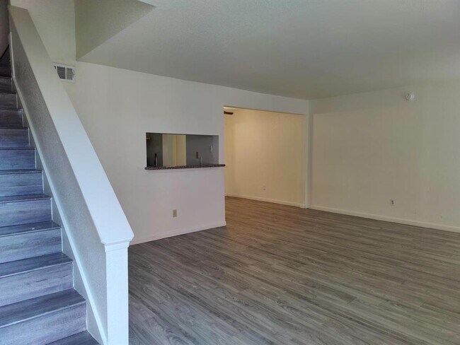 Building Photo - 12618 Ashford Meadow Dr