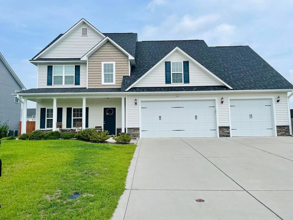 Primary Photo - 321 Cornhill Rd