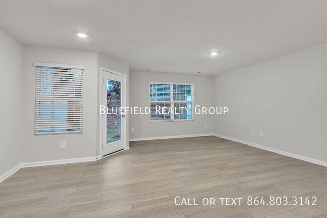 Foto del edificio - 808 Harper St