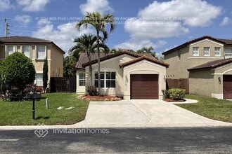 Building Photo - 119 NW 44th Terrace