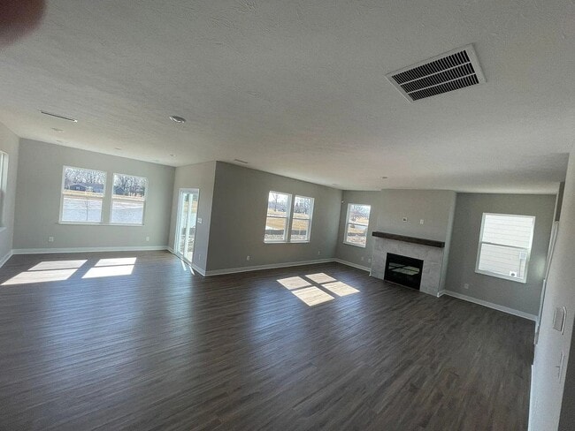 Building Photo - 17195 Seaboard Pl