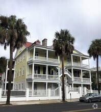 Building Photo - 212 Calhoun St