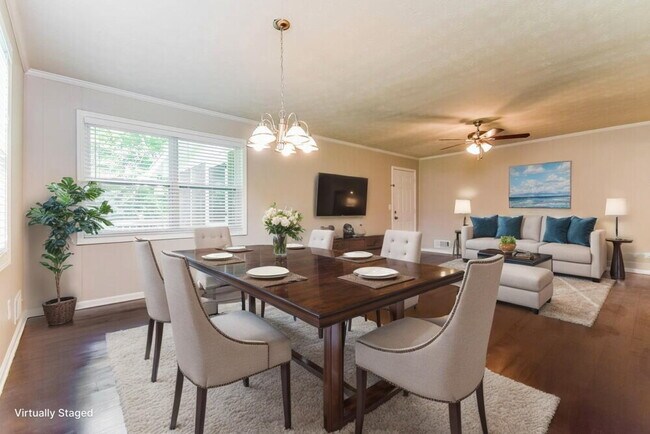 Foto del edificio - 391 Rock Meadow Dr