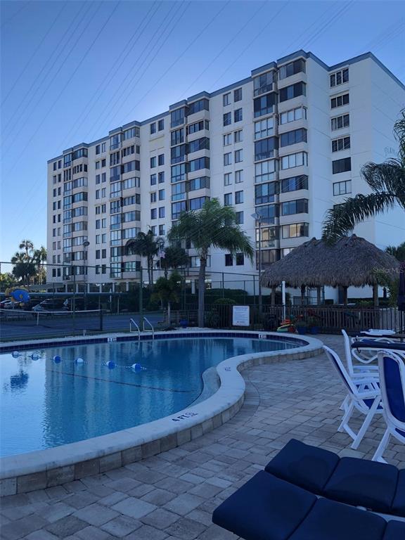 Foto del edificio - 660 Island Way