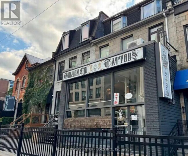 Photo du bâtiment - 156 James St S
