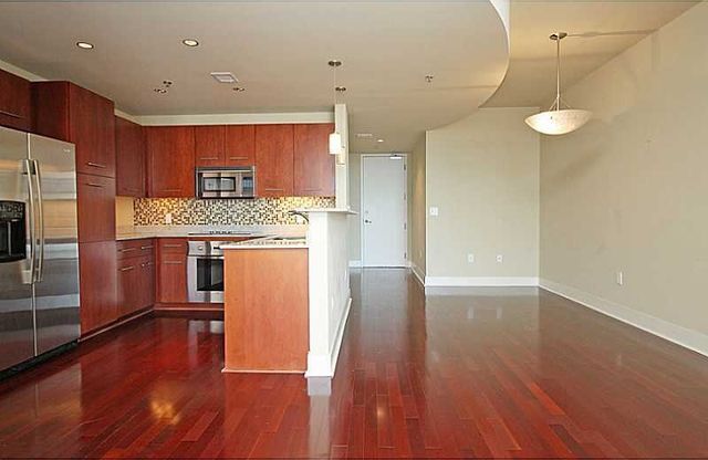 Foto del edificio - 20 10th St NW