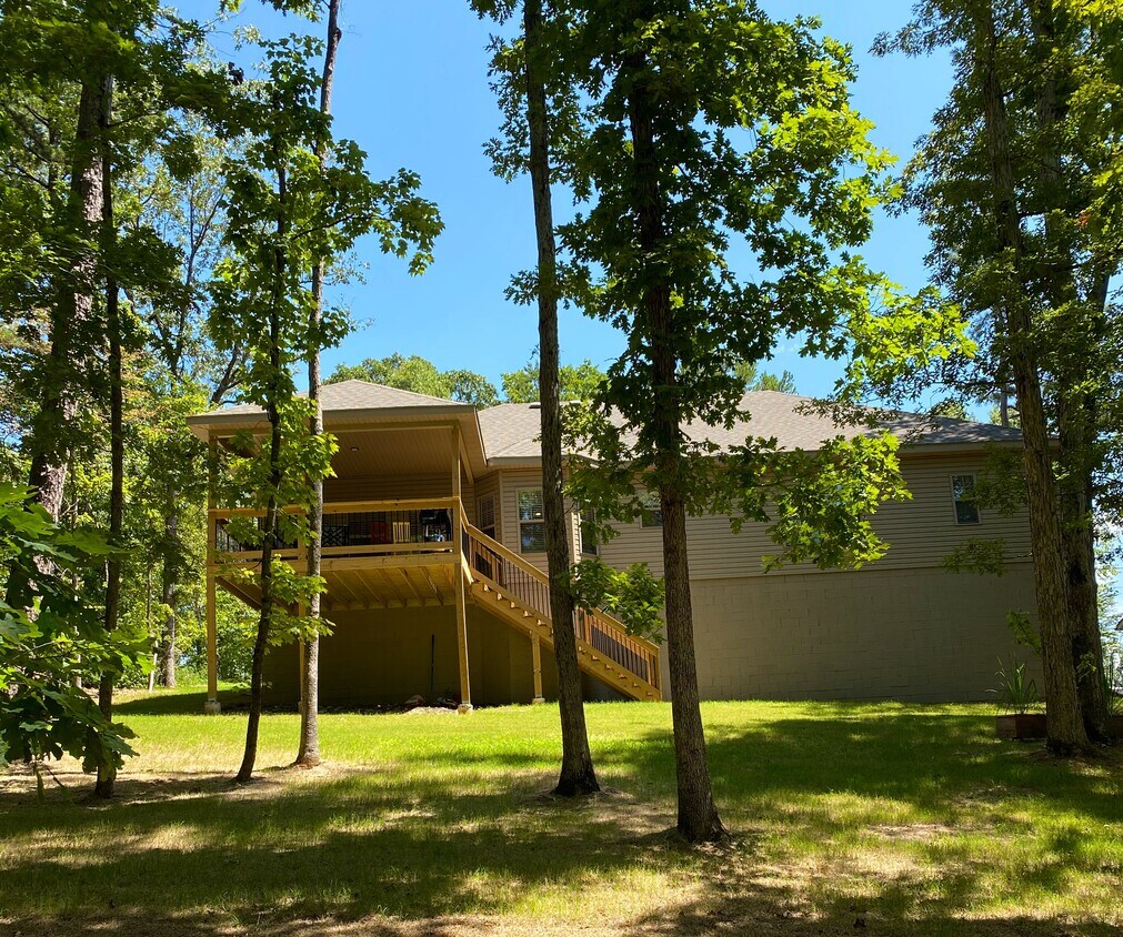 26 Radcliffe Dr, Bella Vista, AR 72714 House Rental in Bella Vista, AR