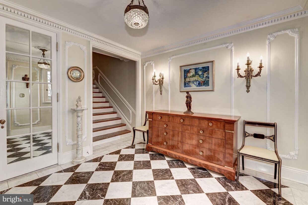 2204 Wyoming Ave NW, Washington, DC 20008 Townhome Rentals in