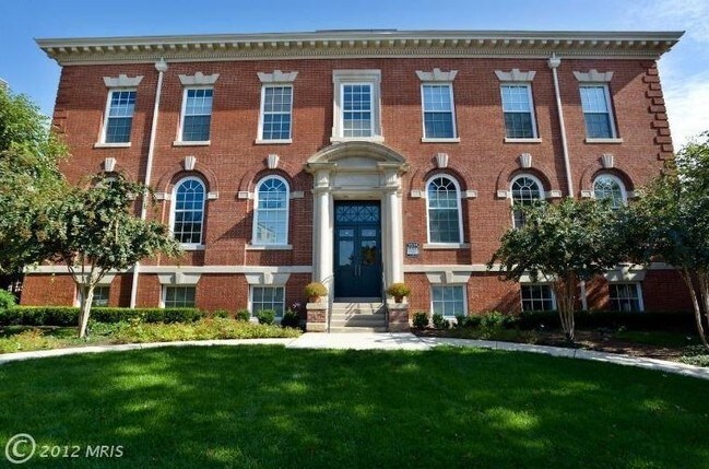 Foto del edificio - 2035 2nd St NW