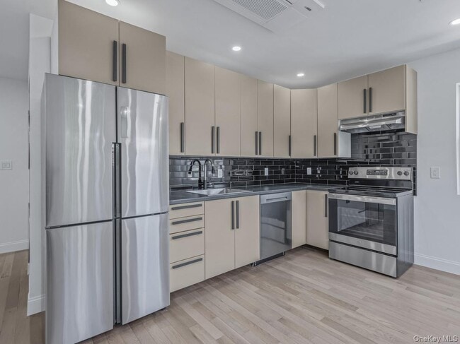Foto del edificio - 3-37 Beach 43rd St