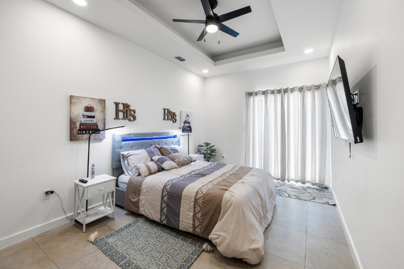 Foto principal - 2625 Warbler Ave