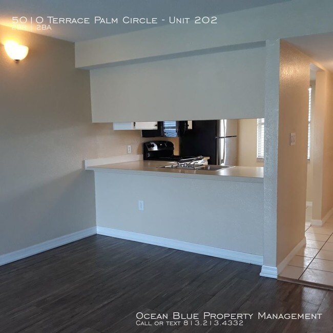 Building Photo - 5010 Terrace Palms Cir
