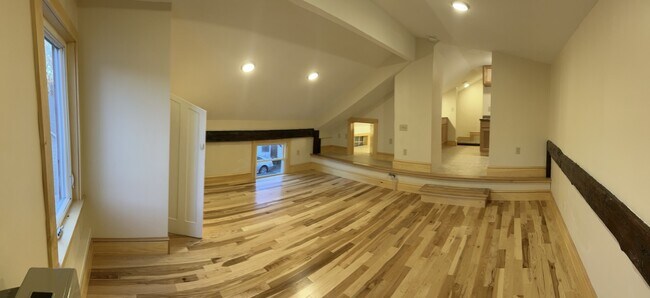 Foto del edificio - 29 N Union St