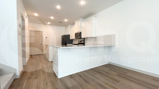 Foto del edificio - 611 Arapaho Dr