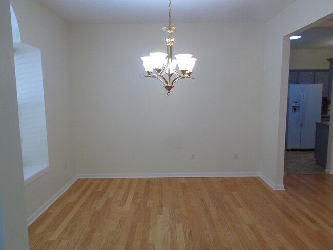 Foto del edificio - 3604 Woods Edge Rd