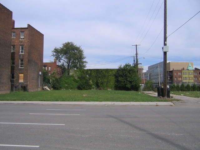 Included Vacant Lot - Century Building